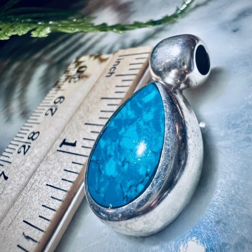 Vintage Handmade Turquoise Pendant Solid Heavy 925 Sterling Silver Mexico .925 - Picture 10 of 15